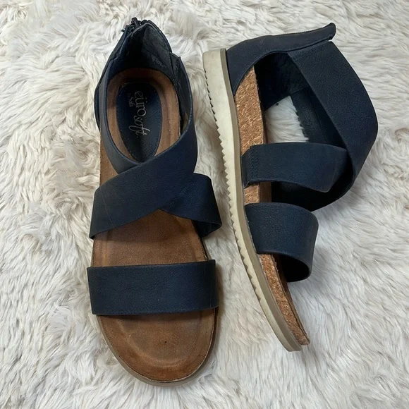 euroSoft Landry II, Navy Blue, size 8.5 Excellent Preloved condition! - Picture 1 of 6